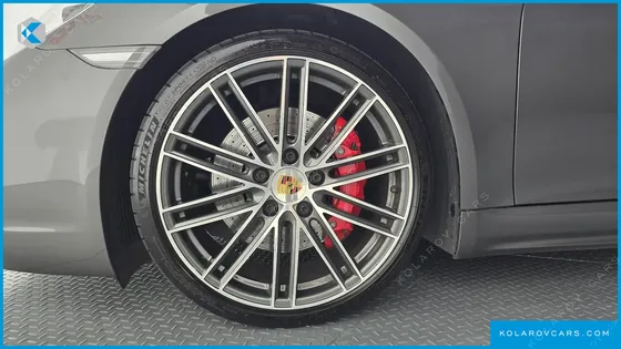 PORSCHE 718 4.0 GTS
