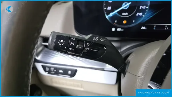 KIA CARNIVAL DIESEL 9-SEATER HI-LIMOUSINE