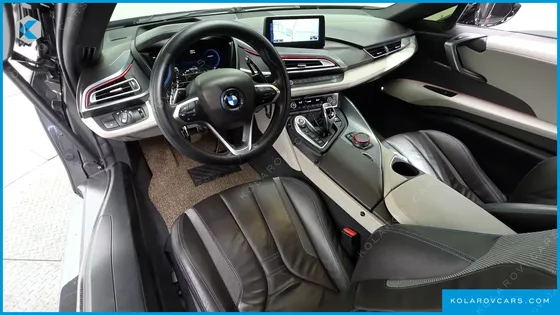 BMW I8 COUPE
