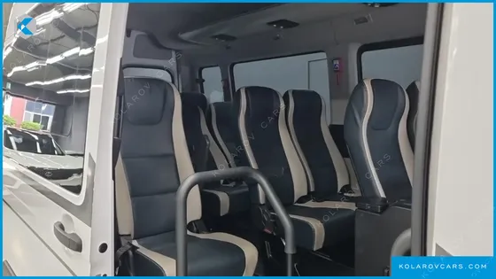 HYUNDAI SOLATI 15-SEATER
