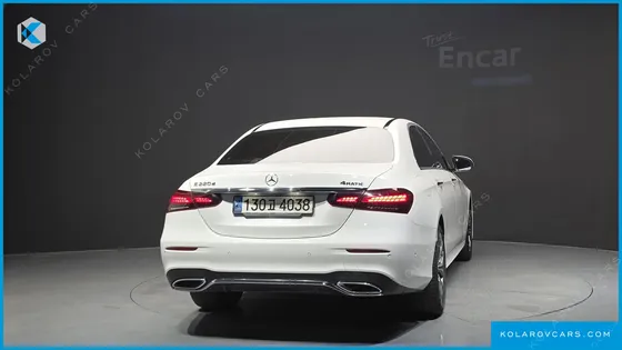 MERCEDES E-CLASS E220D 4MATIC AMG LINE