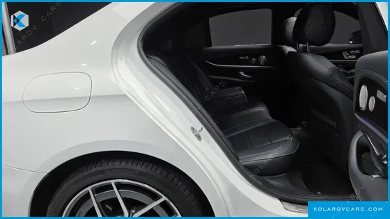 MERCEDES E-CLASS E220D 4MATIC AMG LINE