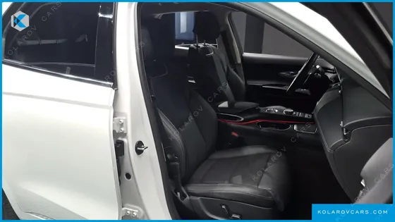 GENESIS GV70 2.5T GASOLINE 2WD
