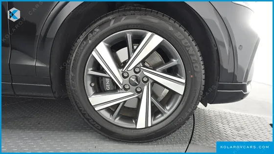 GENESIS GV70 2.5T GASOLINE 2WD