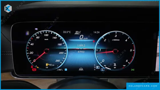 MERCEDES E-CLASS E220D 4MATIC EXCLUSIVE