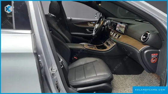 MERCEDES E-CLASS E220D 4MATIC EXCLUSIVE