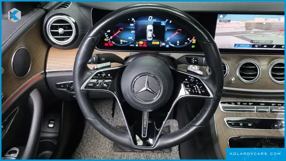 MERCEDES E-CLASS E220D 4MATIC EXCLUSIVE