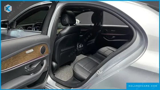 MERCEDES E-CLASS E220D 4MATIC EXCLUSIVE