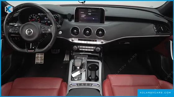 KIA STINGER 3.3 TURBO AWD