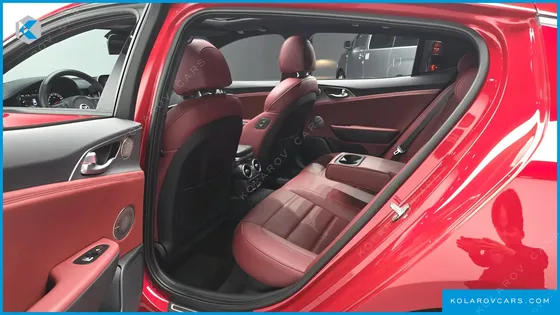 KIA STINGER 3.3 TURBO AWD