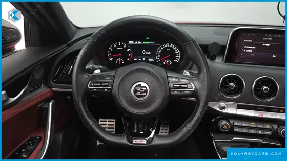KIA STINGER 3.3 TURBO AWD