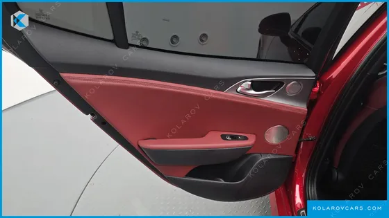 KIA STINGER 3.3 TURBO AWD