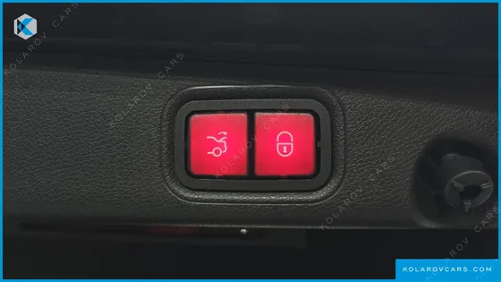 MERCEDES E-CLASS E300 AMG LINE