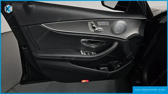 MERCEDES E-CLASS E300 AMG LINE