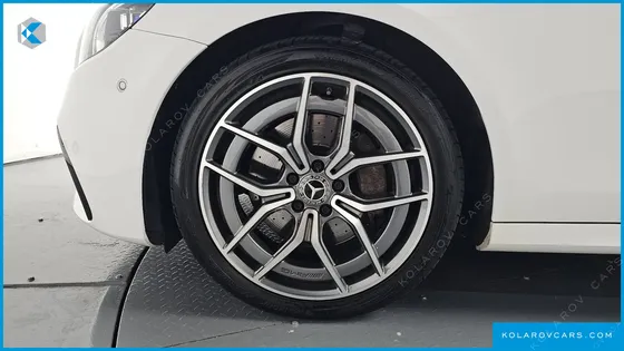 MERCEDES E-CLASS E220D 4MATIC AMG LINE