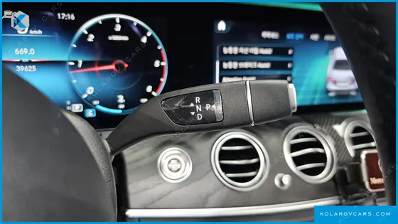 MERCEDES E-CLASS E220D 4MATIC AMG LINE