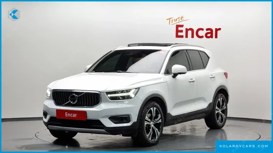 VOLVO XC40 B4 INSCRIPTION