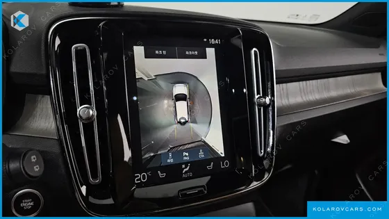 VOLVO XC40 B4 INSCRIPTION