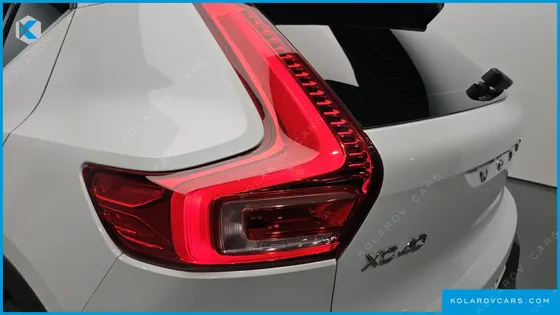 VOLVO XC40 B4 INSCRIPTION