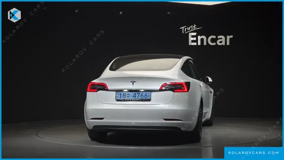 TESLA MODEL 3 RWD