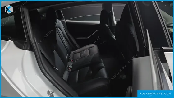 TESLA MODEL 3 RWD
