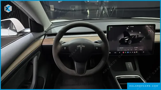TESLA MODEL 3 RWD