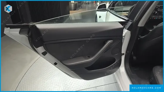 TESLA MODEL 3 RWD