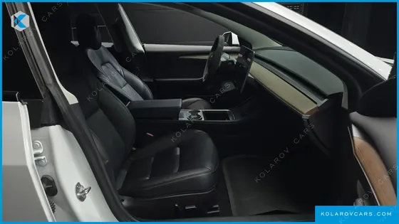 TESLA MODEL 3 RWD