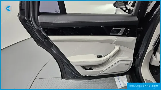 PORSCHE PANAMERA 3.0 AWD