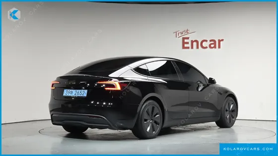 TESLA MODEL 3 RWD