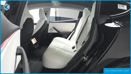 TESLA MODEL 3 RWD
