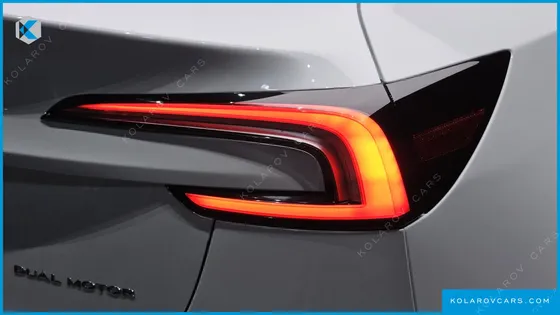 TESLA MODEL 3 LONG RANGE AWD