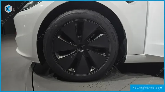 TESLA MODEL 3 RWD