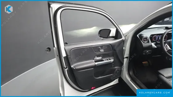 MERCEDES GLB-CLASS GLB200 D