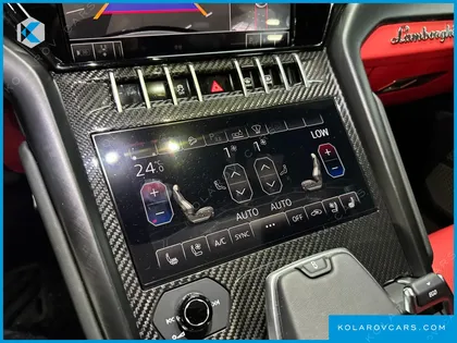 LAMBORGHINI URUS 4.0 V8