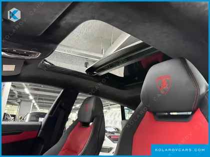 LAMBORGHINI URUS 4.0 V8