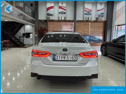 TOYOTA CAMRY 2.5 XLE HYBRID