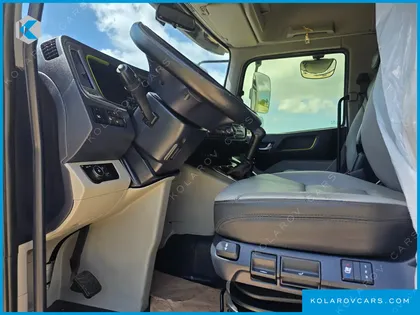 HYUNDAI PAVIS PREMIUM
