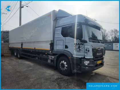 MAN TRUCK CARGO TRUCK 6X2