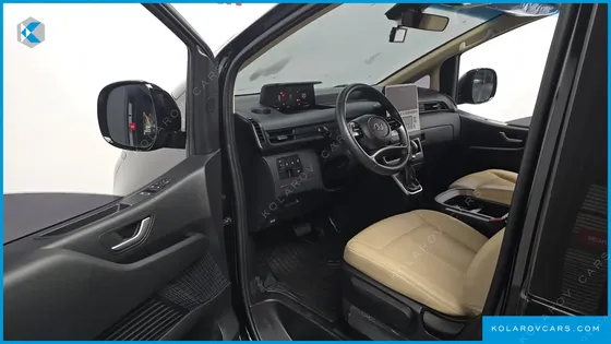 HYUNDAI STARIA NONE