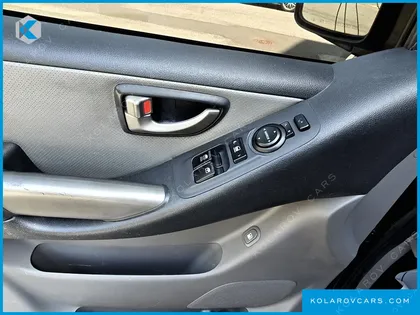 HYUNDAI GRAND STAREX NONE