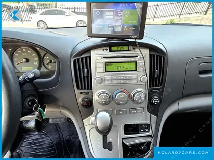 HYUNDAI GRAND STAREX NONE