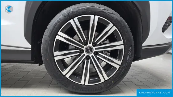 BYD SEALION 7 BASE