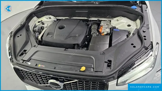 VOLVO XC90 T8 R-DESIGN HYBRID