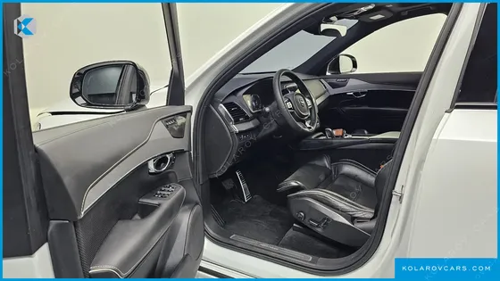 VOLVO XC90 T8 R-DESIGN HYBRID