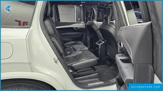 VOLVO XC90 T8 R-DESIGN HYBRID