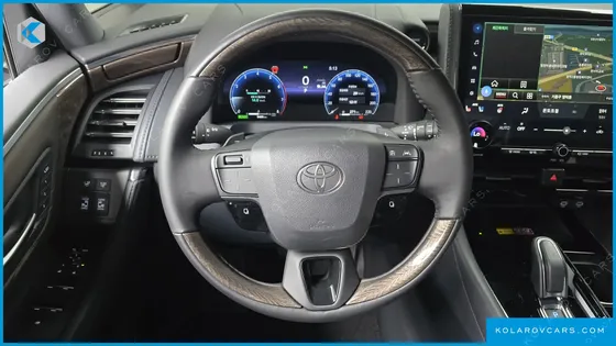 TOYOTA ALPHARD 2.5 HEV EXECUTIVE AWD
