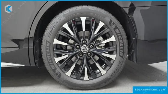 TOYOTA ALPHARD 2.5 HEV EXECUTIVE AWD