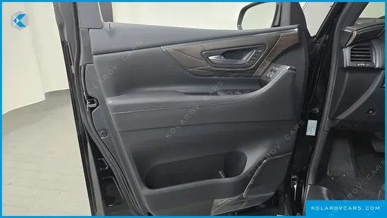 TOYOTA ALPHARD 2.5 HEV EXECUTIVE AWD