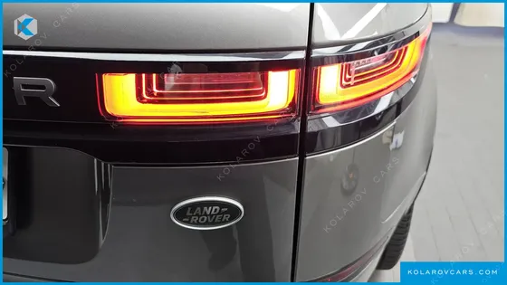 LAND ROVER RANGE ROVER VELAR 3.0 D300 R-DYNAMIC HSE
